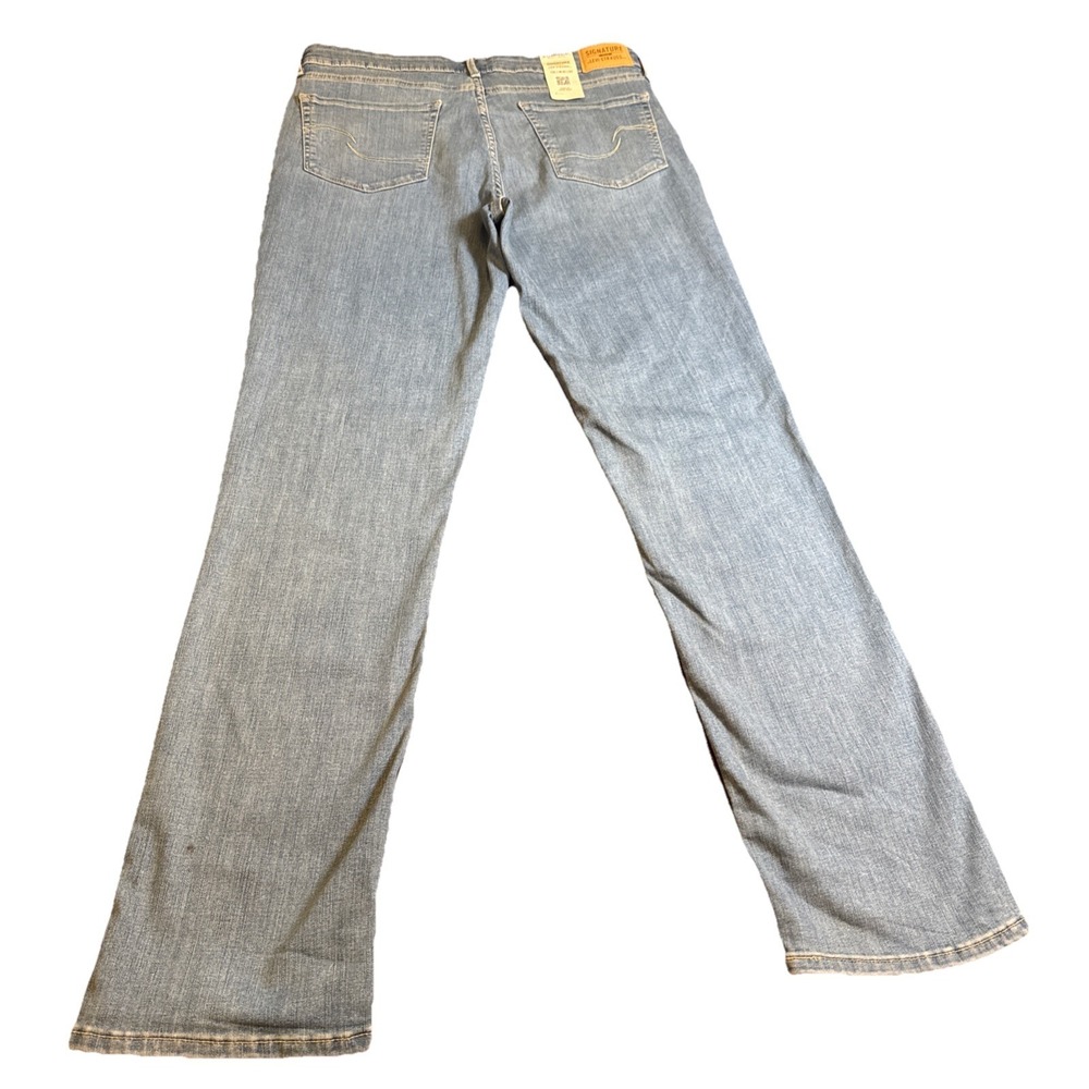 NWT Levi Signature Gold‎ Totally Shaping Straight Jeans Women's W30 L34 - Picture 9 of 9